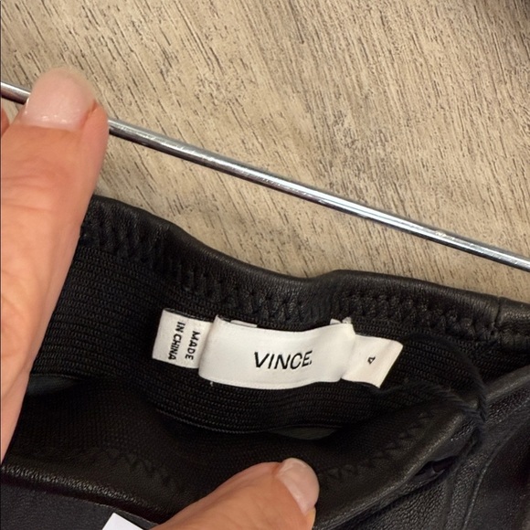❄️Vince Black Leather Pencil Skirt - Picture 5 of 6